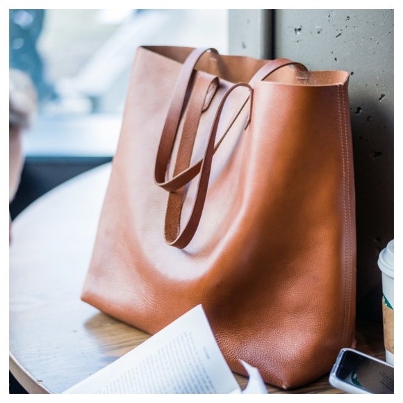 Madewell Leather Transport Tote - Picture 15 of 15